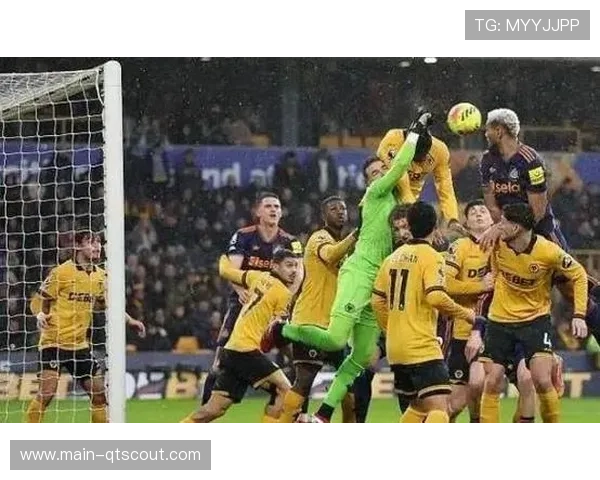 狼队前锋爱德华兹:保级信念重于战术数据 狼队前锋爱德华兹:保级信念重于战术数据